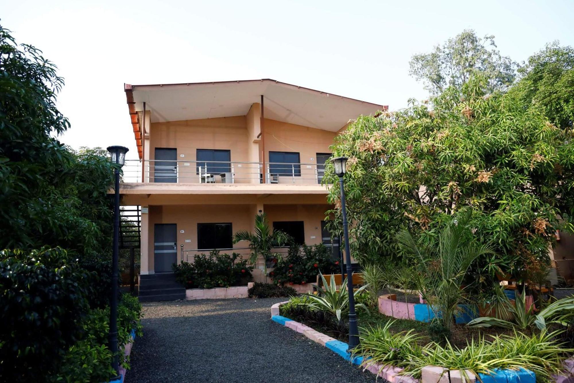 Heeran Re-Treat Resort Sasan Gir Exterior foto