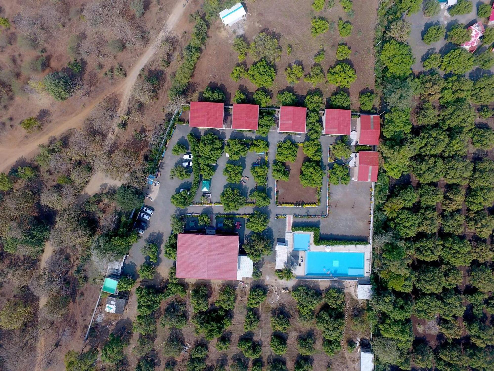 Heeran Re-Treat Resort Sasan Gir Exterior foto